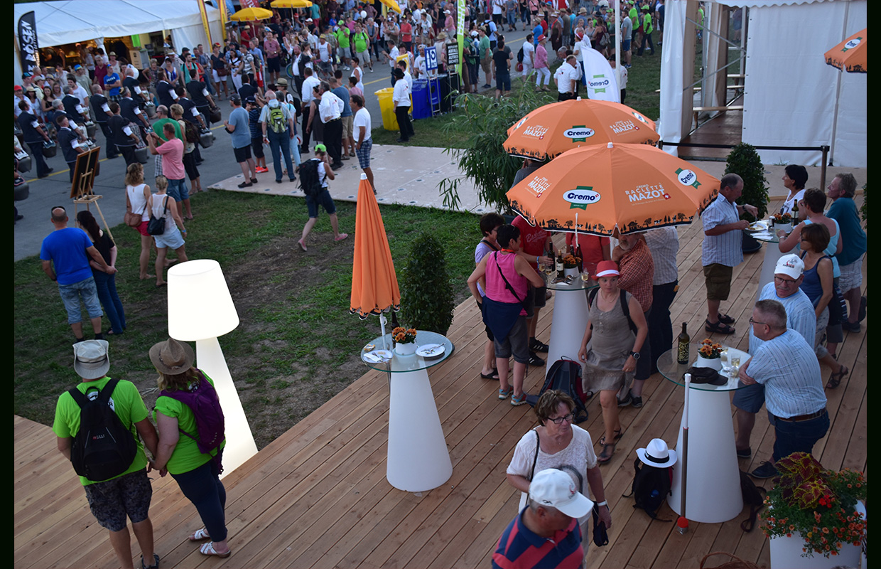 Cremo_Stand_exposition_Estavailler2016_Containers_DesignStand_Atelier32_ZariTofigh